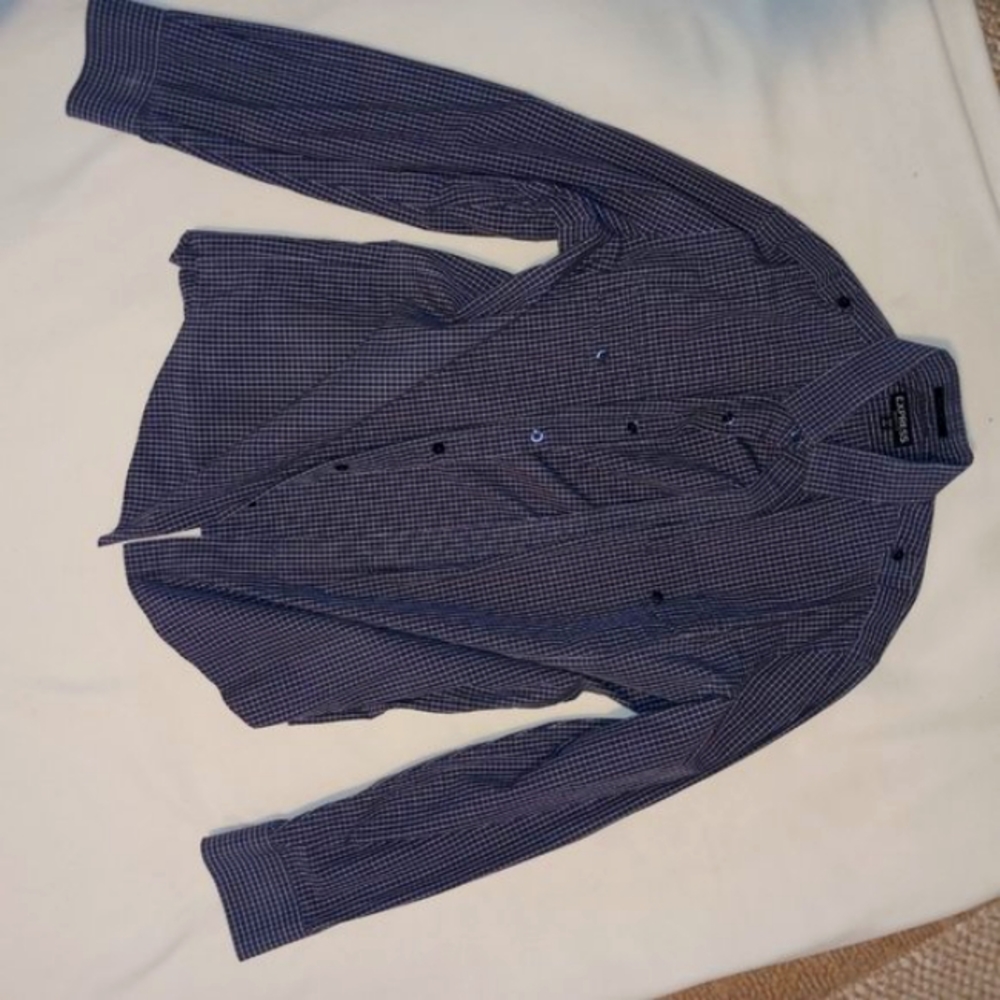Express button down - Picture 5 of 5